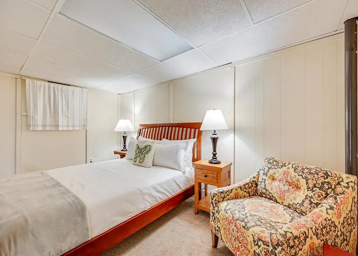 W/ Large Yard: 6 Mi To Dtwn Winston-salem! * Winston-Salem