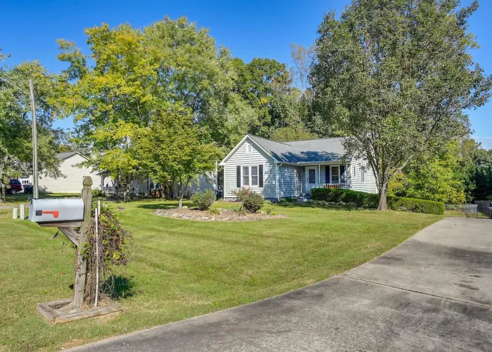 W/ Large Yard: 6 Mi To Dtwn Winston-salem! * Winston-Salem